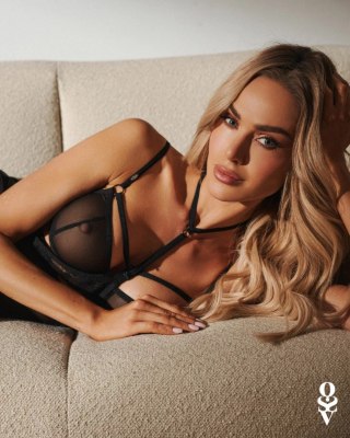 Obsessive Arrowel Czarna Halka z Delikatną Koronką i Paskami