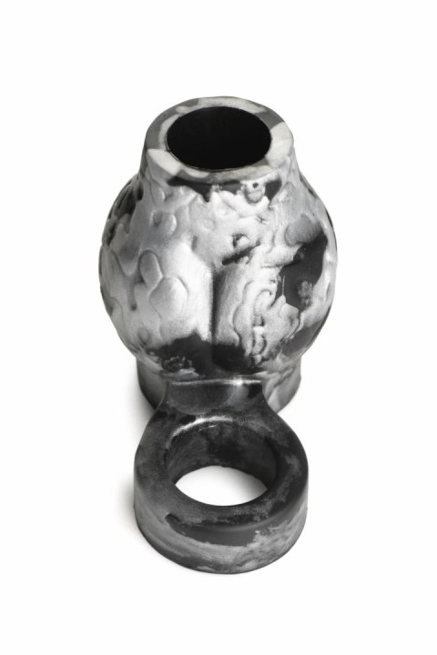 XR Brands Night Prowler silikonowy pierścień z podwojną kulą szary