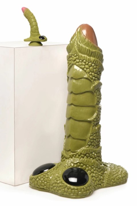XR Brands Giant Scaly Swamp Monster Zielony 90 cm - model ekspozycyjny