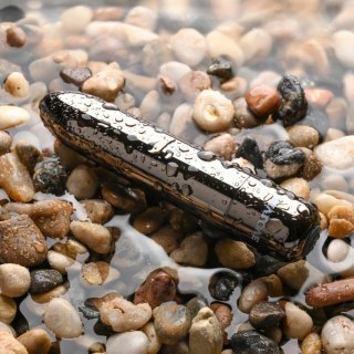 Evolved Real Simple Bullet Chrome Black - Miniaturowy Wibrujący Model USB