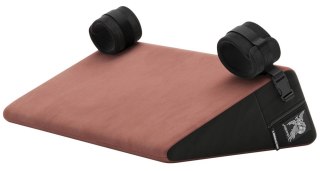Liberator Bondage Wedge Mauve poduszka klinowa z kajdankami 61x35,5x17,8cm