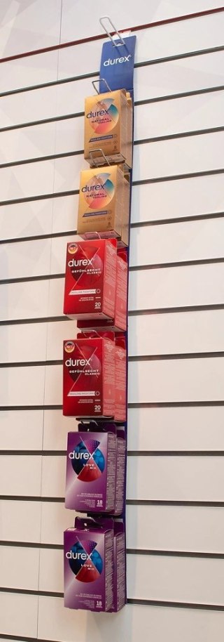 Durex Clip Strip Zestaw Prezerwatyw Thin Feel Real Feel Surprise Mix