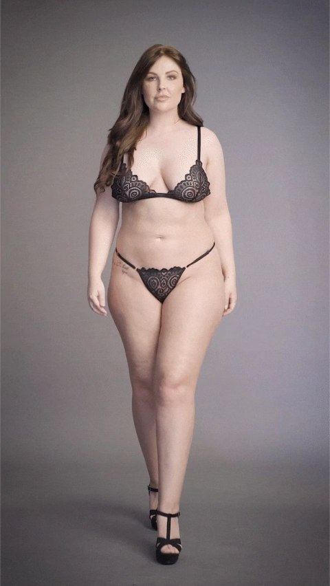 Le Desir Velvet Plus Size - Zestaw bielizny koronkowo-aksamitnej, 2-częściowy