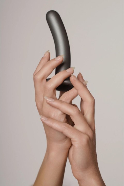 Ouch! Smooth Silicone Dildo 12 cm z przyssawką, metaliczny kolor