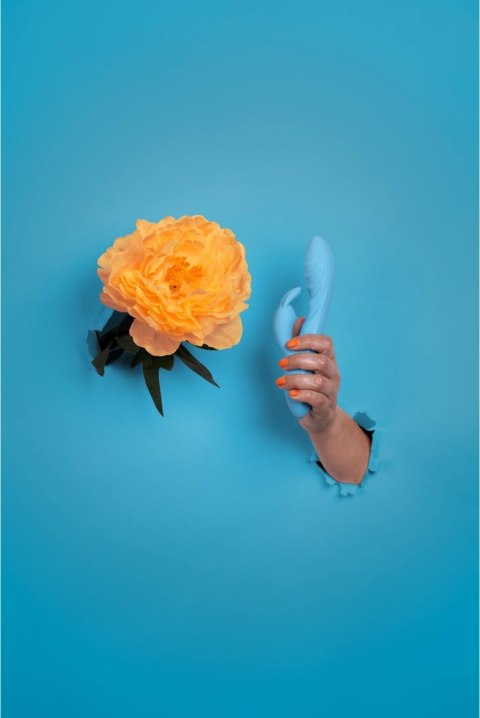 Loveline Glacial Blue - silikonowy model kroliczek, ultra gładki