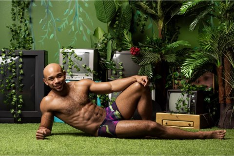 Male Power Heart Breaker Mini szorty M kolorowy wzor Pride