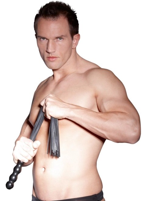 ZADO Pejcz wieloopaskowy czarny z drewnianą rączką 56 cm