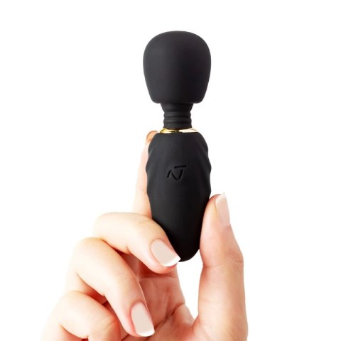 Nomi Tang Pocket Wand Black - kompaktowy masażer silikonowy IPX6
