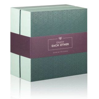 Loveboxxx Romantic Couples Box - Zestaw Akcesoriow dla Par