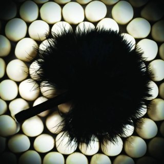 Bijoux Indiscrets Tickle Me Tickler Black - piorko do masażu czarne