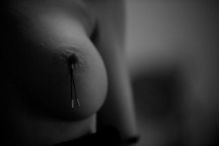 Crave Leather - Skorzane nakładki z frędzlami, regulowane, czarne