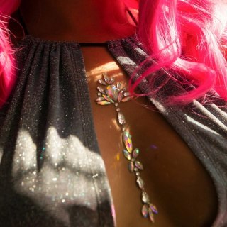 Leg Avenue Jade Jewels - Samoprzylepne cyrkonie ozdobne do ciała, opalizujące