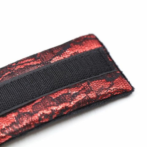 OHMAMA Fetish opaska nylonowa z regulacją rozmiaru, czerwono-czarna