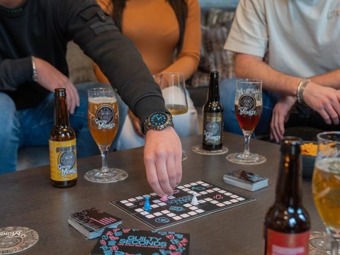 Guilty Seconds Gra Towarzyska - Szybka Rozgrywka dla Dorosłych 16+