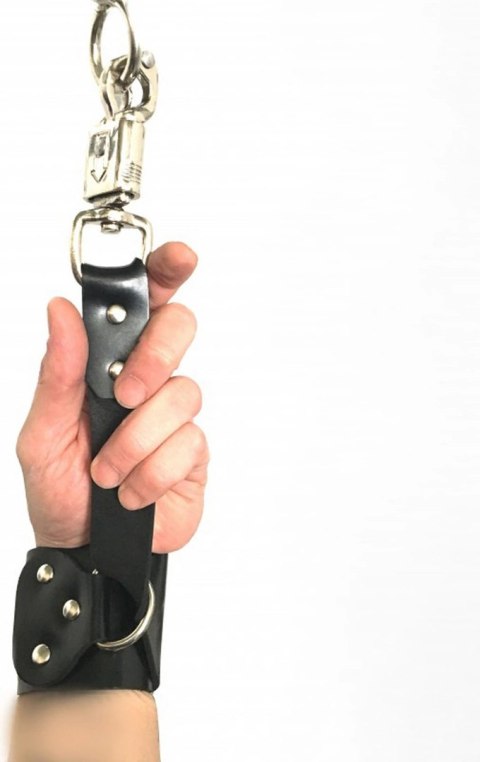 Red Leather skorzane kajdanki z karabińczykiem bezpieczeństwa czarne