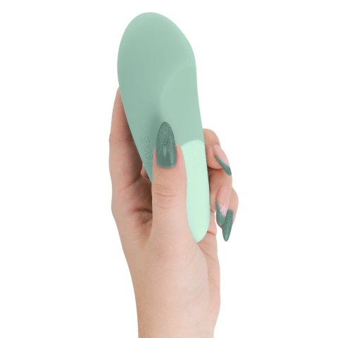 Womanizer Vibe Lay-On Sage - cichy model z technologią UltraWave, IPX7