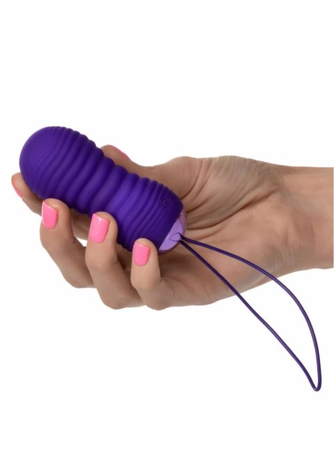 CalExotics Slay Thrust Me - kompaktowa maszyna intymna z pilotem